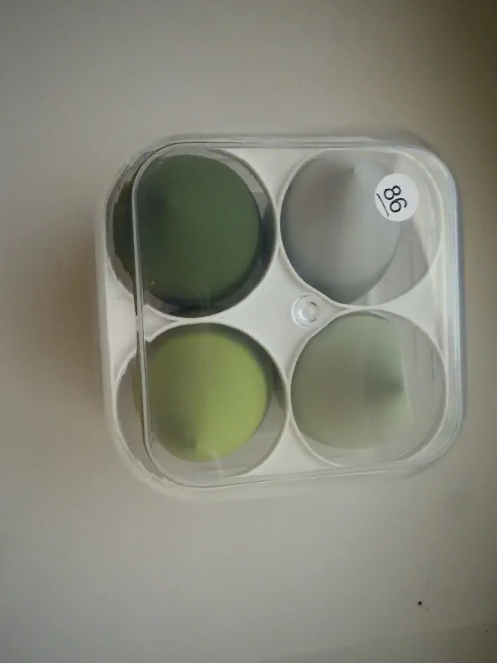 Green & White Makeup Sponge Set